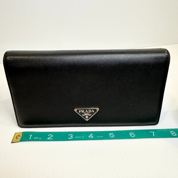 Prada Large Saffiano Leather Wallet Black - Picture 5 of 9